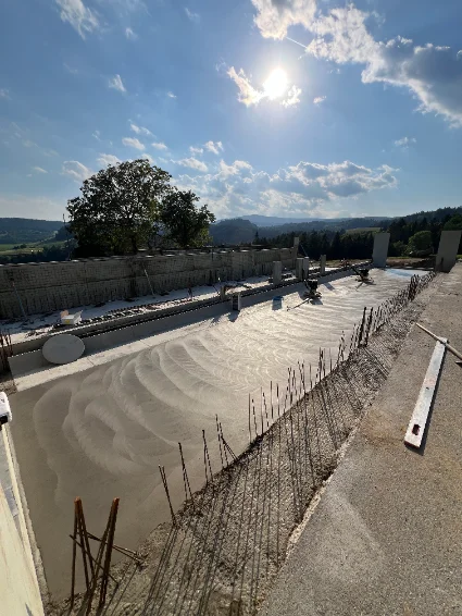 Industrijski tlak v kmetijskem objektu, Šmartno na Pohorju